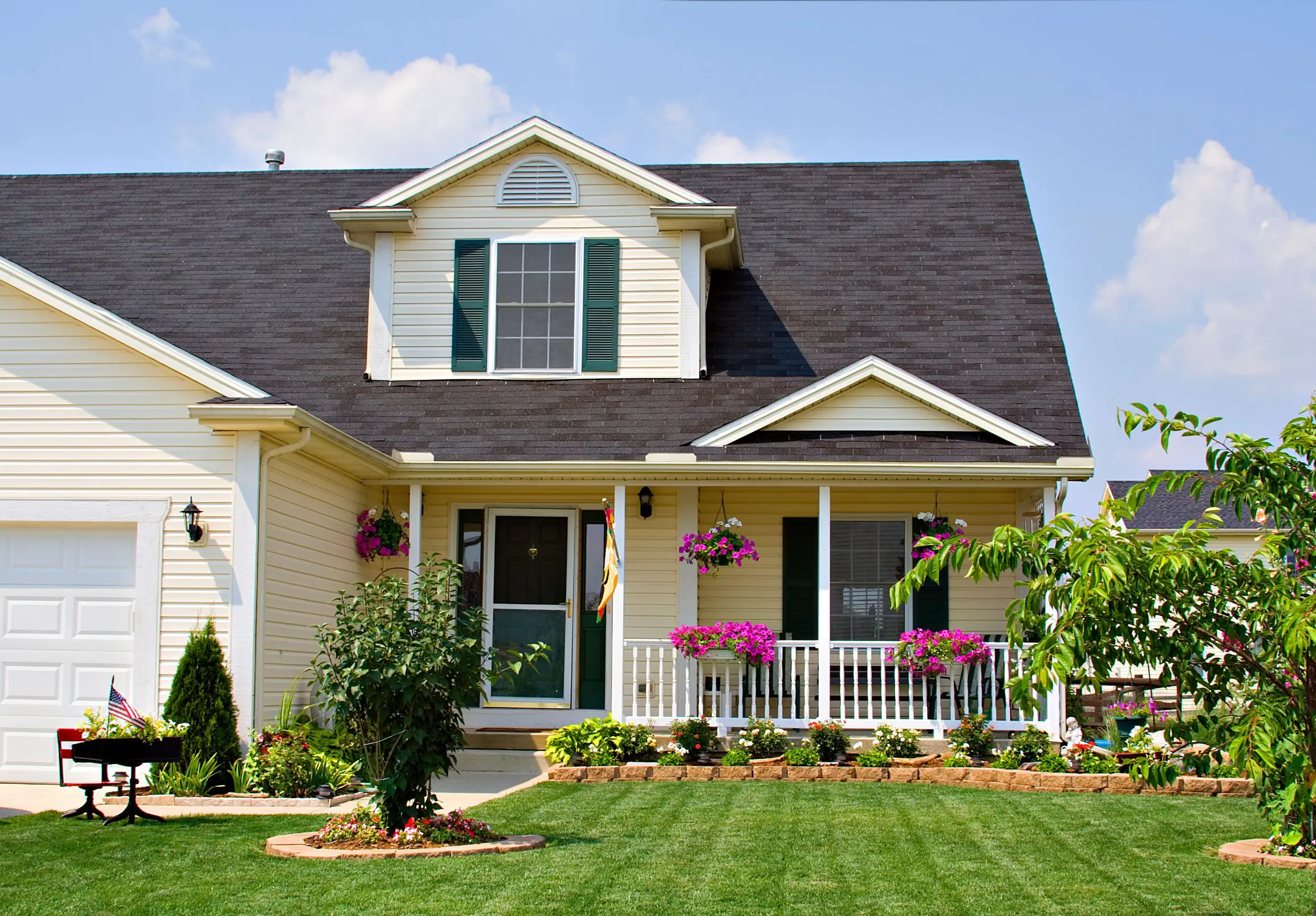 Pressure Washing and Roof Cleaning in Norcross, GA Pressure Washing and Roof Cleaning in Norcross, GA