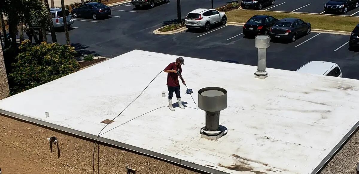 Why You Should Have Your Commercial Roof Cleaned in Atlanta | Aqua-Nomics