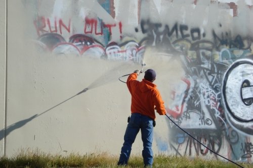 graffiti-removal.jpg