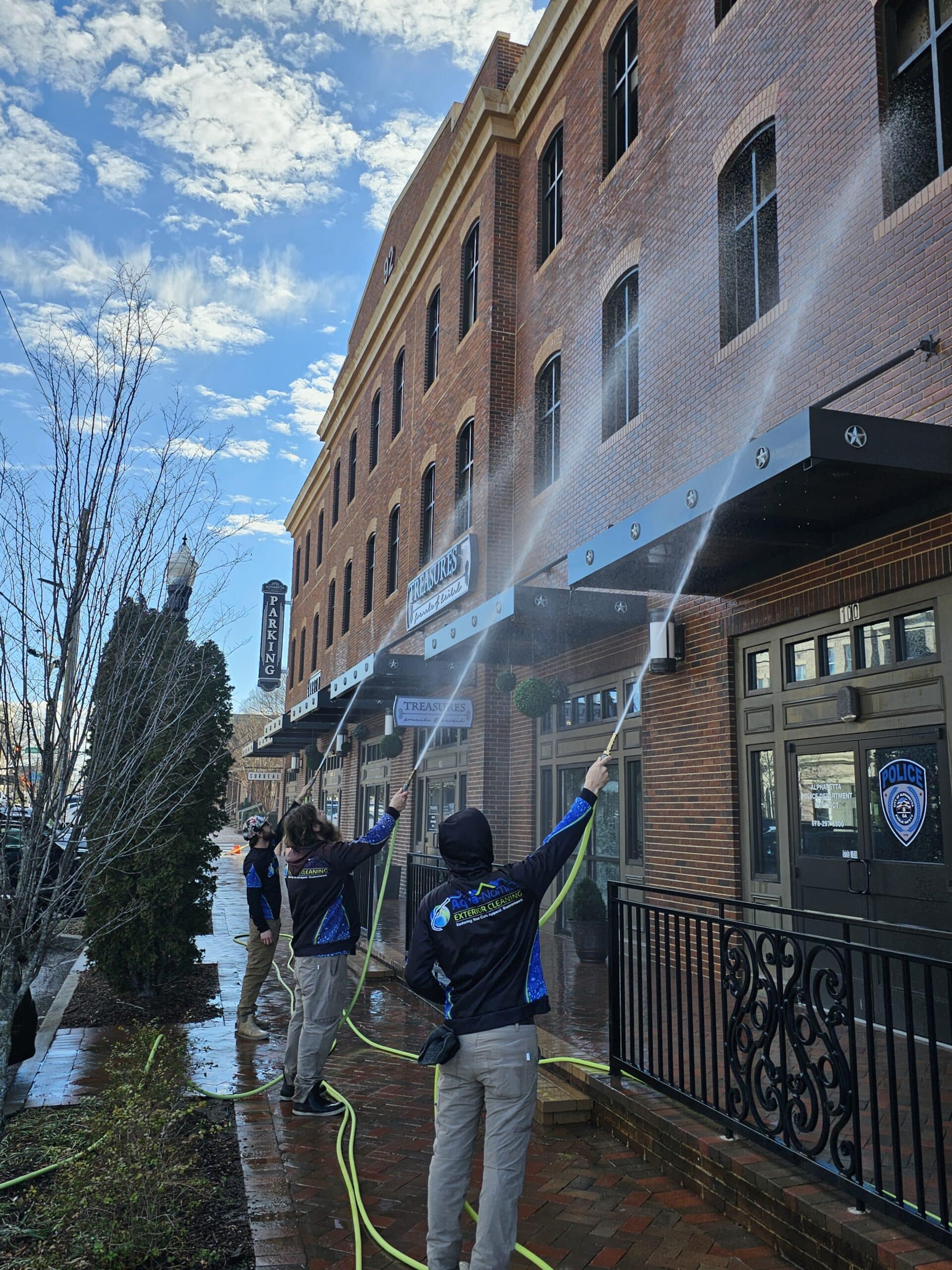 Exterior commercial pressure washing