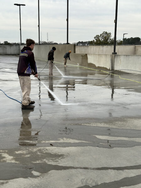 Commercial Garage Pressure Washing By The Skilled Professionals
